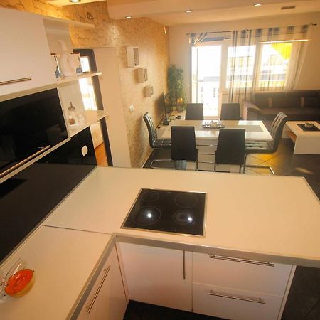 Apartment Martina Crikvenica Exteriör bild