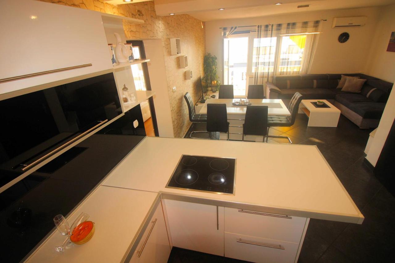 Apartment Martina Crikvenica Exteriör bild