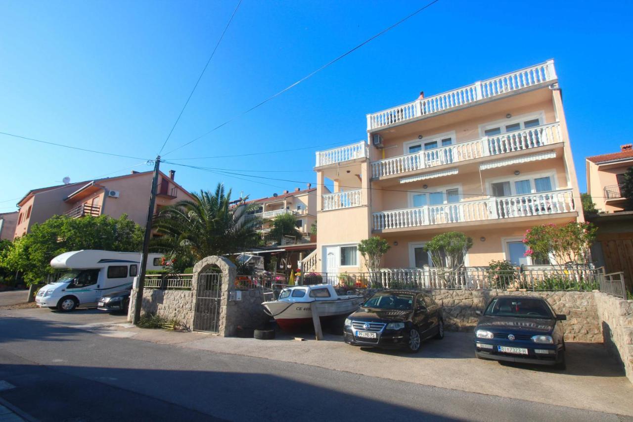 Apartment Martina Crikvenica Exteriör bild